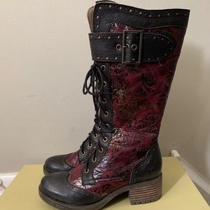 L'ARTISTE BY SPRING STEP Burgundy/Black Floral Boots